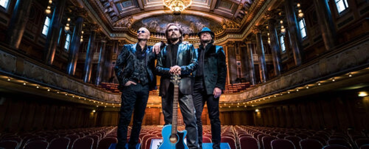 Night Fever - the very best of the BeeGees